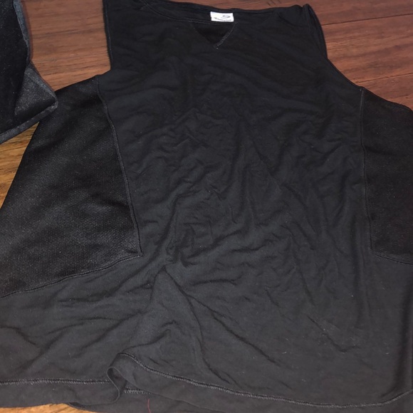 Champion Tank Top - Picture 3 of 3